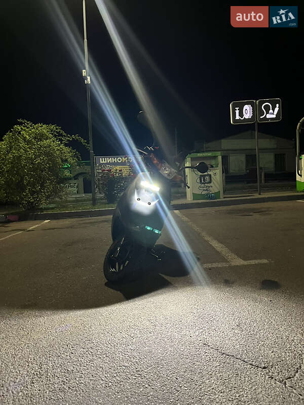 Мопеды Suzuki Lets 2 2004 в Житомире фото 2 Мопеды Suzuki Lets 2 2004 в Житомире