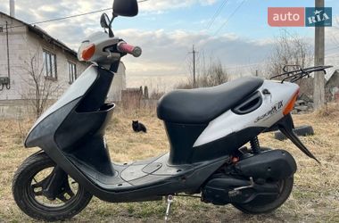 Мопеди Suzuki Lets 2 2001 в Шепетівці