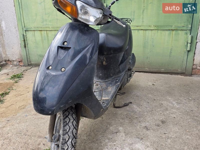 Скутер Suzuki Lets 2 2015 в Тысменице