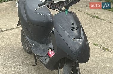 Скутер Suzuki Lets 2 2001 в Івано-Франківську