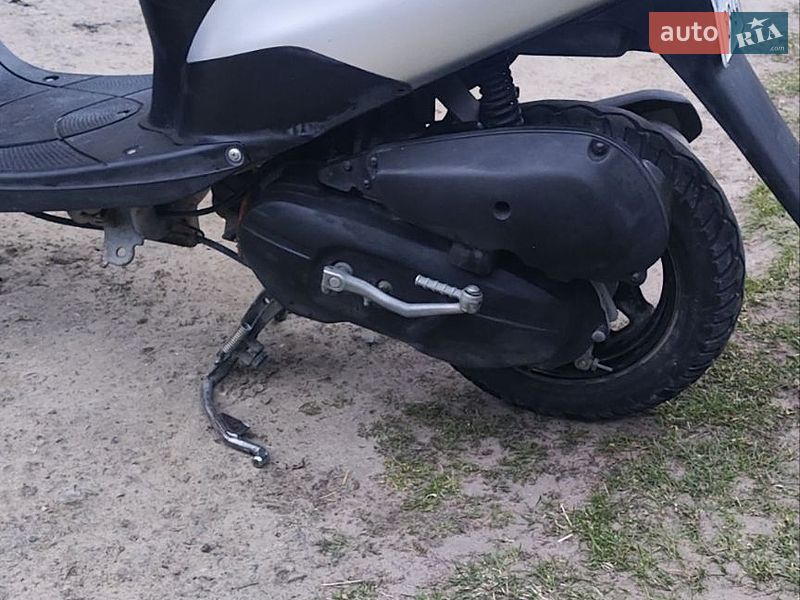 Скутер Suzuki Lets 2 2001 в Кременці фото 6 Скутер Suzuki Lets 2 2001 в Кременці