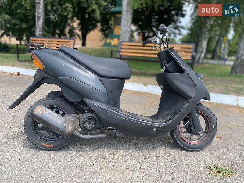 Мопеди Suzuki Lets 2 2005 в Чорнобаї фото 5 Мопеди Suzuki Lets 2 2005 в Чорнобаї