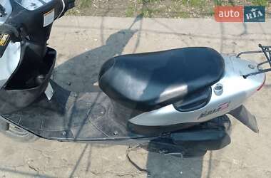Скутер Suzuki Lets 3 1999 в Звенигородке