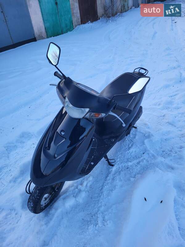 Грузовые мотороллеры, мотоциклы, скутеры, мопеды Suzuki Lets 3 2009 в Каменском