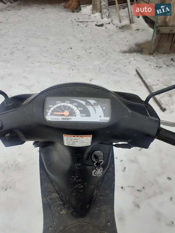 Мотороллер Suzuki Lets 3 2010 в Сарнах фото 7 Мотороллер Suzuki Lets 3 2010 в Сарнах