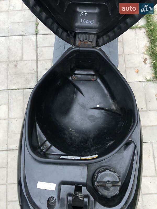 Скутер Suzuki Lets 4 2005 в Киеве