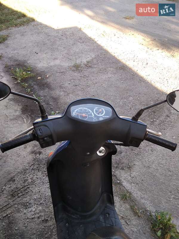 Скутер Suzuki Lets 4 2012 в Дніпрі