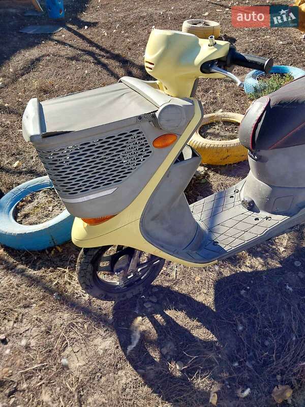 Скутер Suzuki Lets 4 2012 в Первомайске