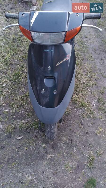 Скутер Suzuki Lets 2006 в Гребінці