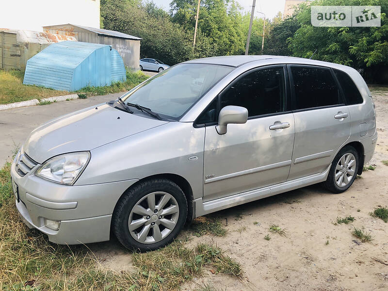 Хэтчбек Suzuki Liana 2006 в Ровно