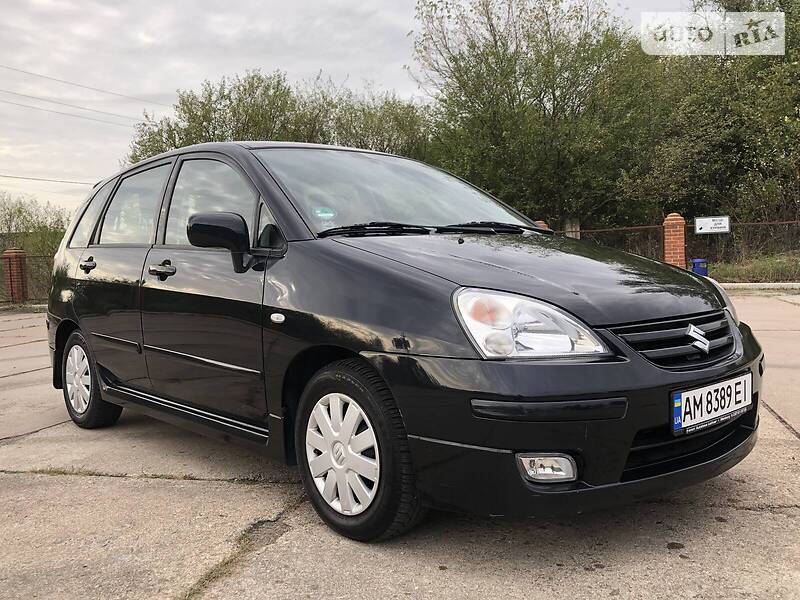 Универсал Suzuki Liana 2005 в Казатине