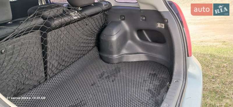 Универсал Suzuki Liana 2003 в Киеве