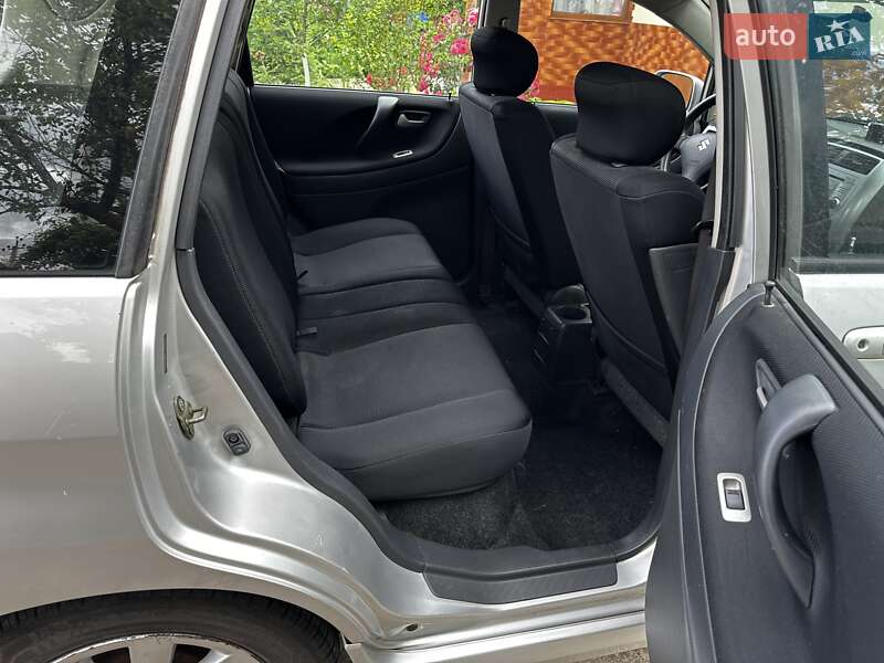 Універсал Suzuki Liana 2005 в Івано-Франківську