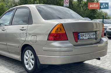 Седан Suzuki Liana 2005 в 