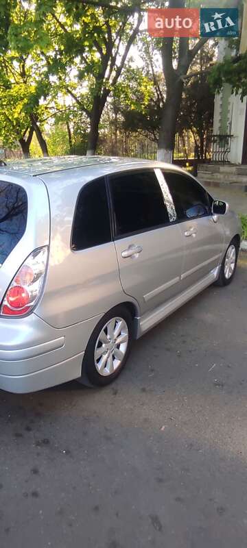 Универсал Suzuki Liana 2005 в Белгороде-Днестровском