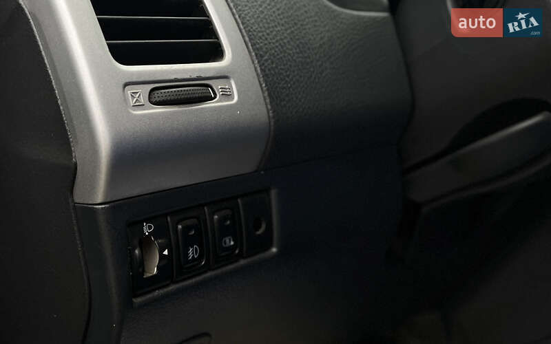 Седан Suzuki Liana 2006 в Мукачево