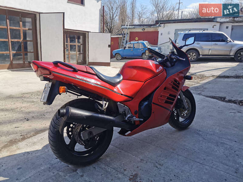 Мотоцикл Спорт-туризм Suzuki RF 400R 1993 в Черновцах