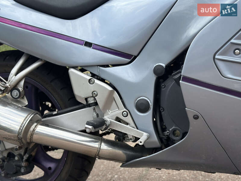 Мотоцикл Спорт-туризм Suzuki RF 600R 1994 в Чернигове