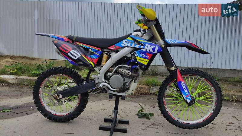 Мотоцикл Кросс Suzuki RM 250Z 2015 в Тлумаче
