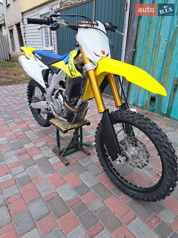Мотоцикл Кросс Suzuki RM 250Z 2022 в Кременчуці фото 8 Мотоцикл Кросс Suzuki RM 250Z 2022 в Кременчуці