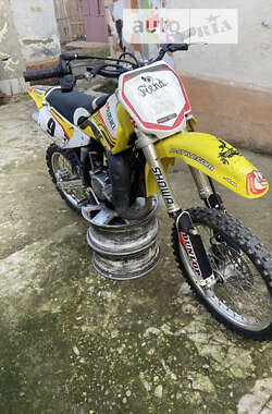 Мотоцикл Кросс Suzuki RM 85 2010 в Чернівцях