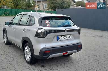 Позашляховик / Кросовер Suzuki S-Cross 2024 в 