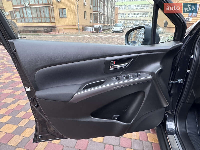 Позашляховик / Кросовер Suzuki S-Cross 2024 в Вінниці фото 10 Позашляховик / Кросовер Suzuki S-Cross 2024 в Вінниці