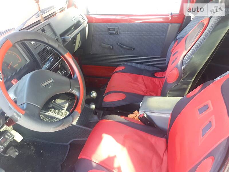Позашляховик / Кросовер Suzuki Samurai 1995 в Дніпрі