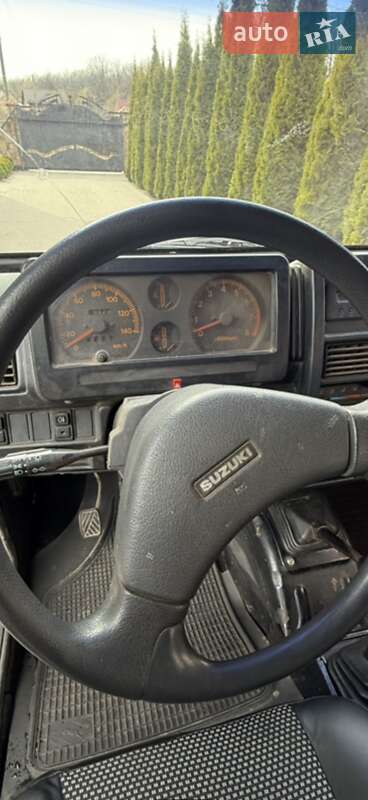 Внедорожник / Кроссовер Suzuki Samurai 1992 в Луцке