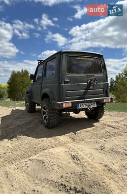 Внедорожник / Кроссовер Suzuki Samurai 1992 в 