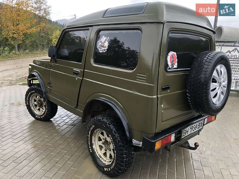 Внедорожник / Кроссовер Suzuki Samurai 1987 в Верховине