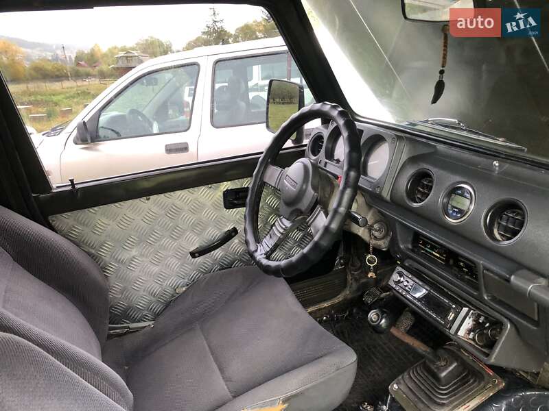 Внедорожник / Кроссовер Suzuki Samurai 1987 в Верховине