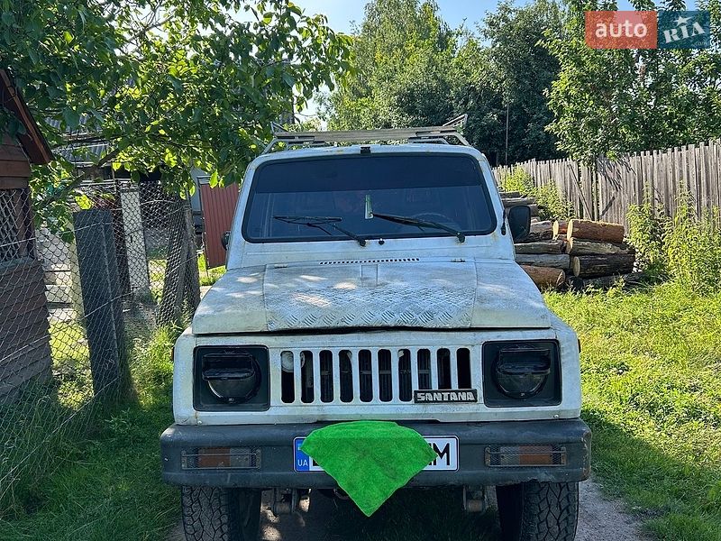 Внедорожник / Кроссовер Suzuki Samurai 1993 в Малине