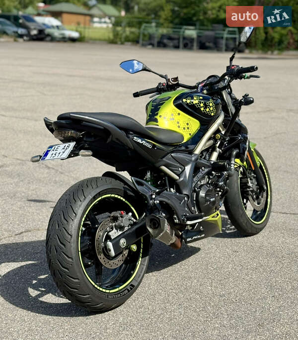 Suzuki SFV 650 2009