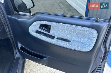 Внедорожник / Кроссовер Suzuki Sidekick 1995 в 