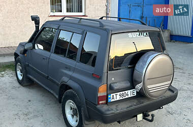 Внедорожник / Кроссовер Suzuki Sidekick 1995 в 