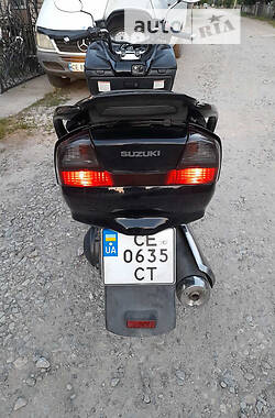 Мотоцикл Классик Suzuki Skywave 250 2006 в Черновцах