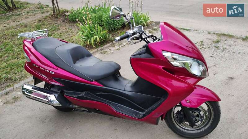 Suzuki Skywave 250 2010