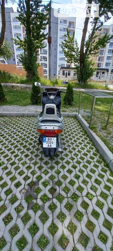 Максі-скутер Suzuki Skywave 250 1998 в Тернополі