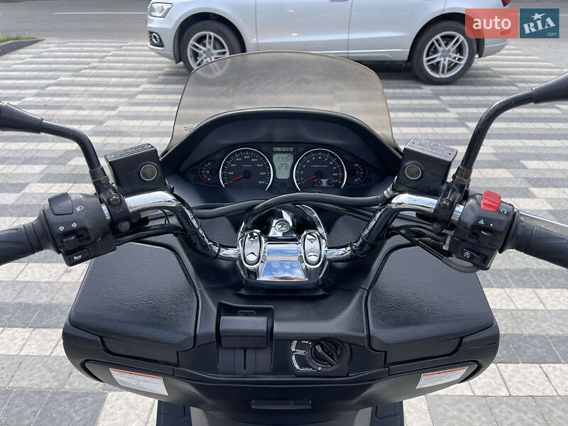 Макси-скутер Suzuki Skywave 250 2007 в Львове фото 11 Макси-скутер Suzuki Skywave 250 2007 в Львове