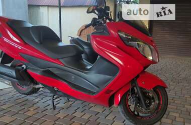 Макси-скутер Suzuki Skywave 250 2007 в Одессе