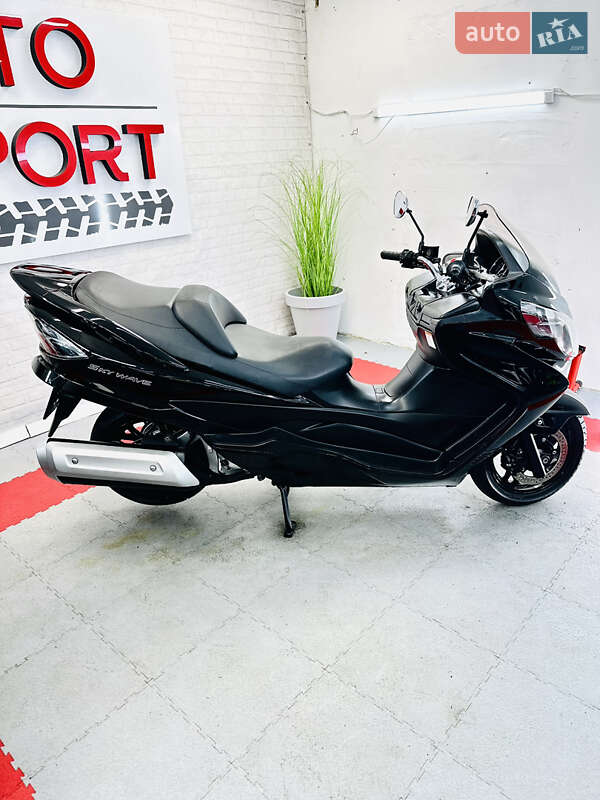 Максі-скутер Suzuki Skywave 250 2007 в Одесі