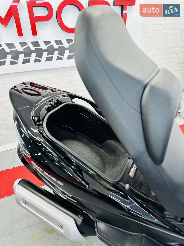 Максі-скутер Suzuki Skywave 250 2007 в Одесі