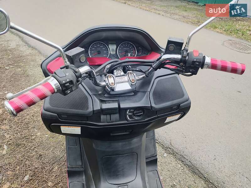 Макси-скутер Suzuki Skywave 250 2009 в Белой Церкви