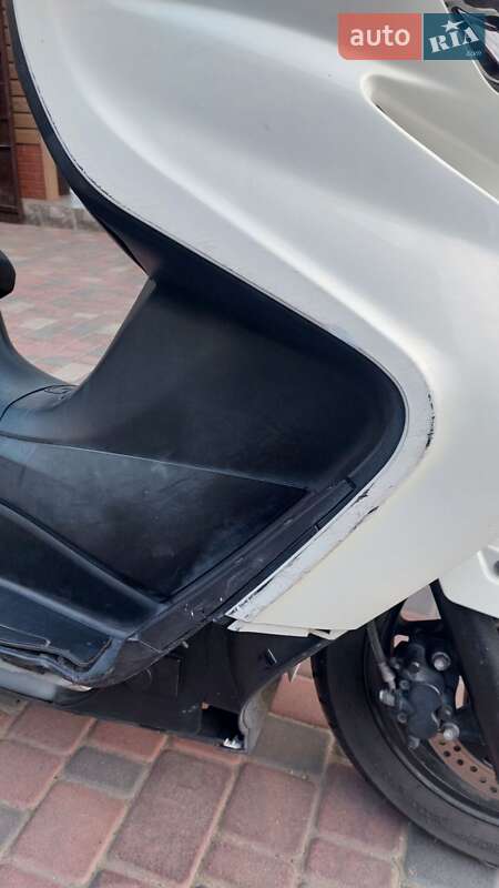 Макси-скутер Suzuki Skywave 250 2009 в Одессе фото 12 Макси-скутер Suzuki Skywave 250 2009 в Одессе