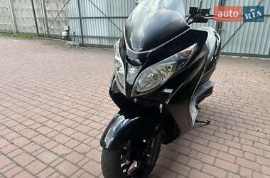 Максі-скутер Suzuki Skywave 250 2009 в Хмельницькому