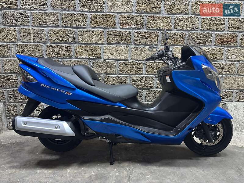 Suzuki Skywave 250 2011
