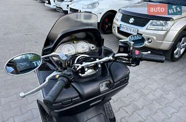 Макси-скутер Suzuki Skywave 250 2007 в 