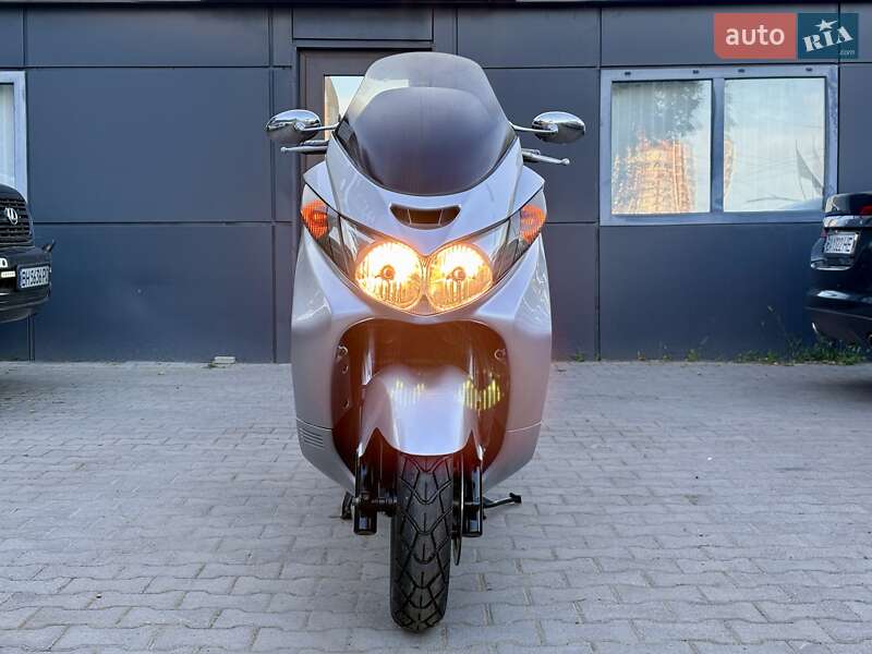 Макси-скутер Suzuki Skywave 250 2007 в Одессе