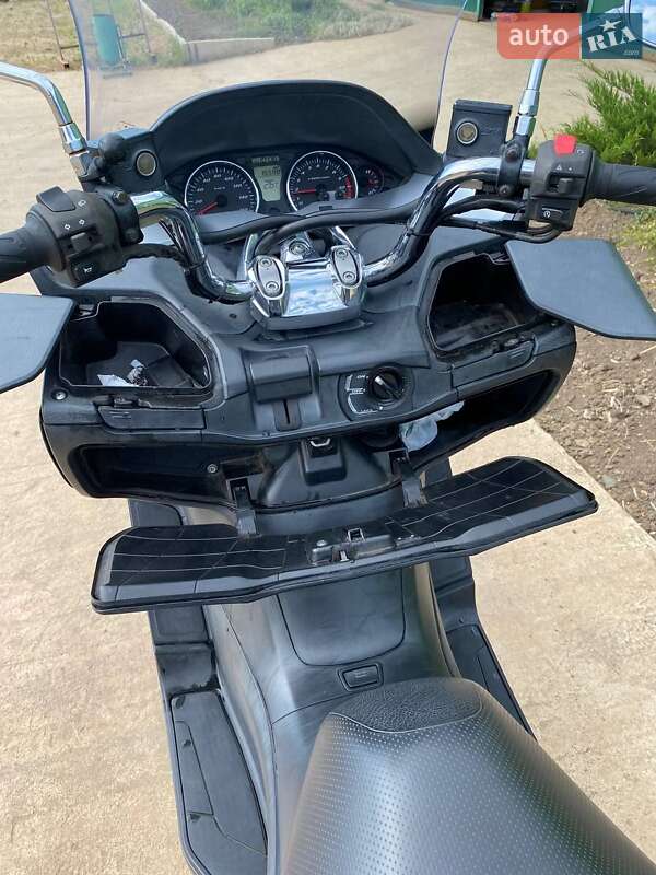 Макси-скутер Suzuki Skywave 250 2007 в Одессе